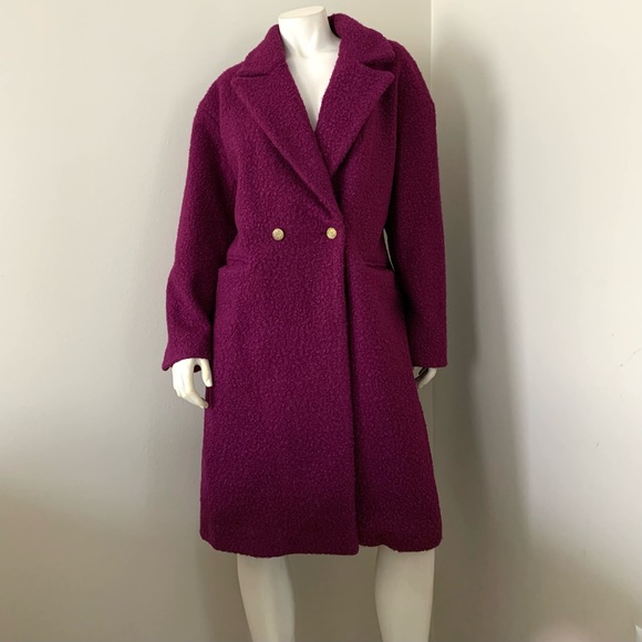 New BCBGMAXAZRIA boucle double breasted coat - Picture 3 of 8